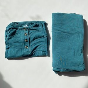 Lou Lou & Company Newborn Gown and Swaddle